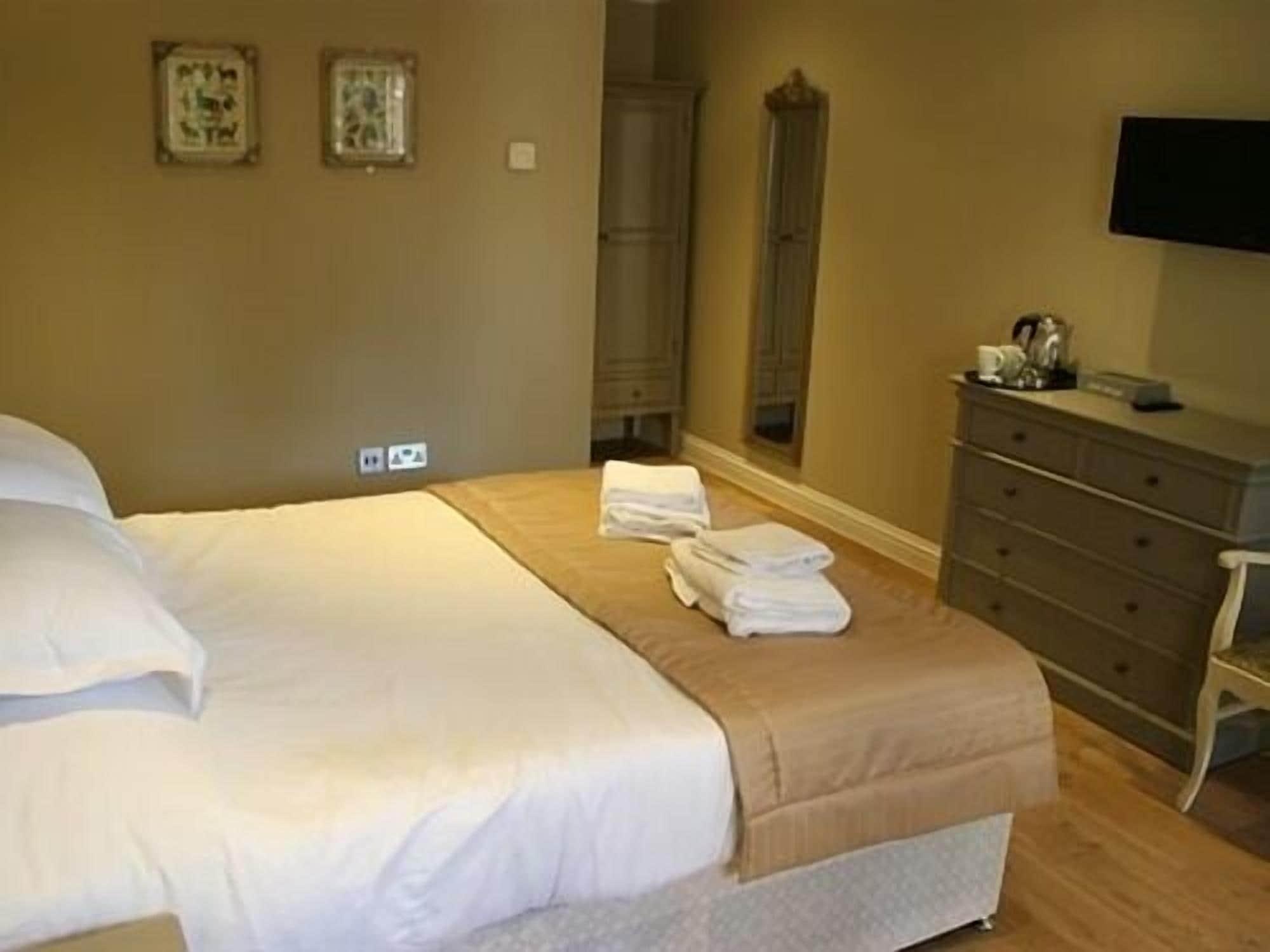 The Sun Inn Swindon Ngoại thất bức ảnh